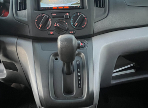 Nissan NV 200