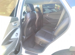 Hyundai Santa Fe SE
