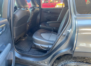 Toyota Highlander Sport