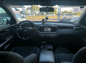 Kia Sorento LX