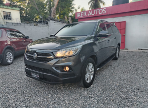 SsangYong Rexton Básico