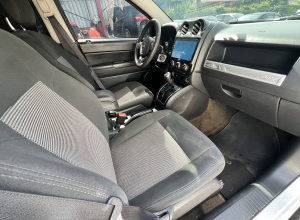 Jeep Compass Sport