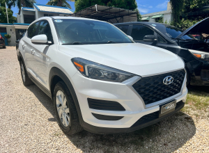Hyundai Tucson SE