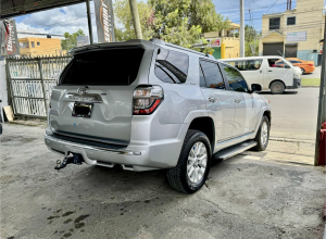 Toyota 4Runner Limited