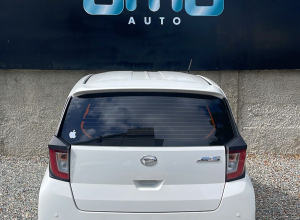 Daihatsu Mira Plus