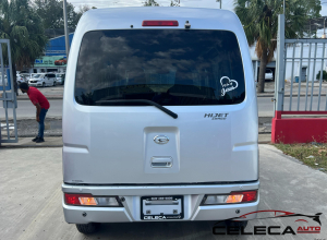 Daihatsu Hijet Minivan