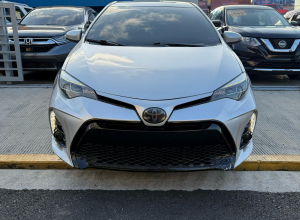 Toyota Corolla SE