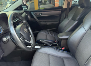 Toyota Corolla SE