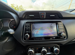 Nissan Versa S Plus