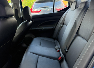 Nissan Versa S Plus
