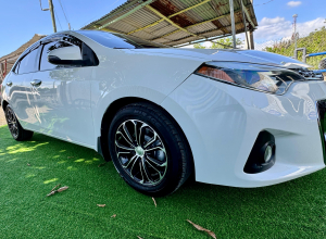 Toyota Corolla SE