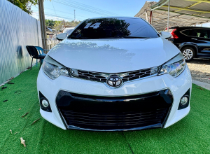 Toyota Corolla SE
