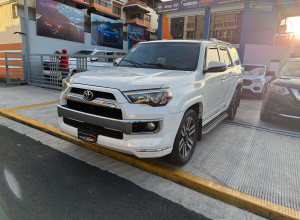 Toyota 4Runner Limited