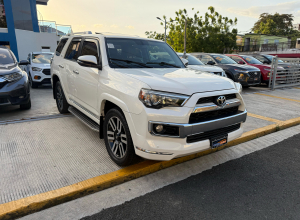 Toyota 4Runner Limited