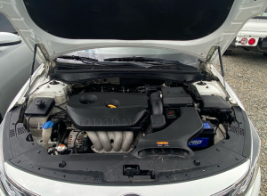 Kia K5 Básico