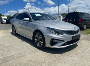 Kia K5 Básico