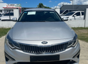 Kia K5 Básico