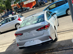 Hyundai Sonata SE