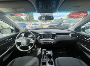 Kia Sorento LX