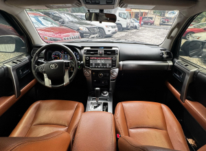 Toyota 4Runner SR5 Sport