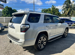 Toyota 4Runner Limited
