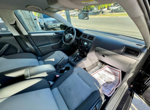 Volkswagen Jetta Básico