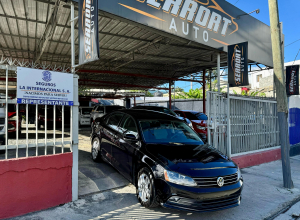 Volkswagen Jetta Básico