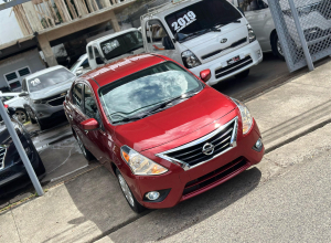 Nissan Versa SV