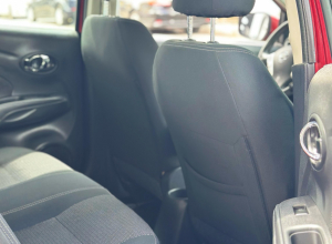 Nissan Versa SV