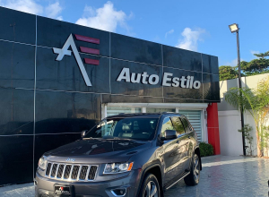 Jeep Grand Cherokee Laredo