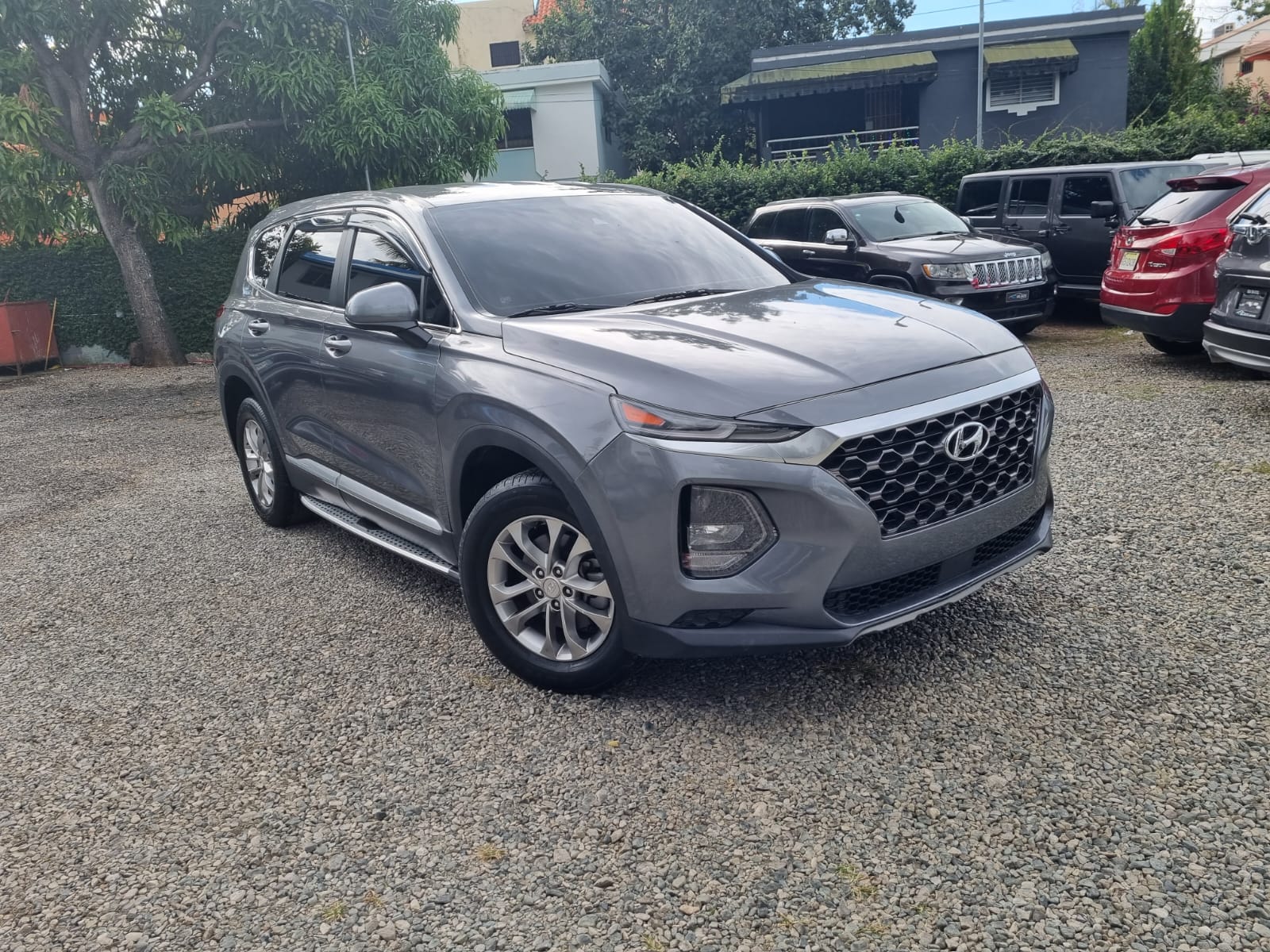 Hyundai Santa Fe SE