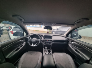 Hyundai Santa Fe SE