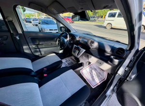 Daihatsu Mira Plus