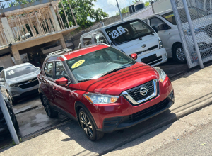 Nissan Kicks SV
