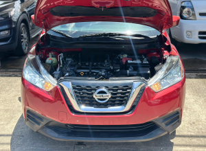 Nissan Kicks SV