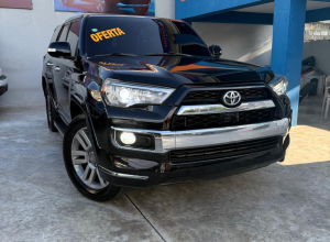 Toyota 4Runner SR5