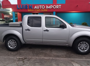 Nissan Frontier SV