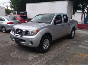 Nissan Frontier SV