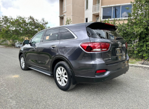 Kia Sorento LX