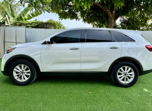 Kia Sorento LX