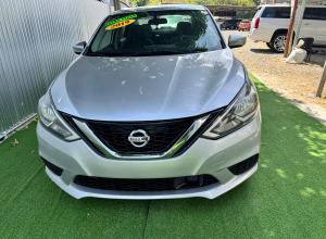 Nissan Sentra B14