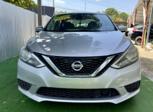 Nissan Sentra B14
