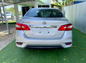 Nissan Sentra B14