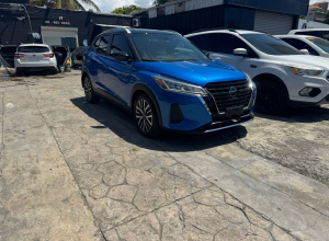 Nissan Kicks SV