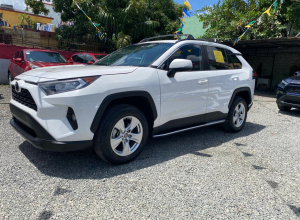 Toyota RAV4 XLE
