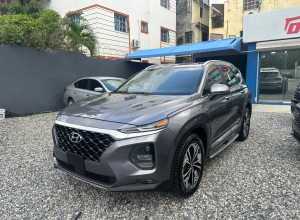 Hyundai Santa Fe SE