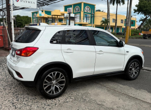 Mitsubishi Outlander Sport