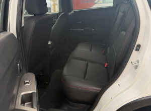 Mitsubishi Outlander Sport