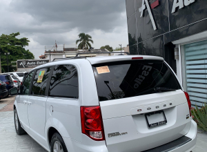 Dodge Grand Caravan SXT