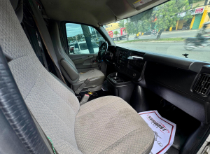 Chevrolet Express Cargo G2500